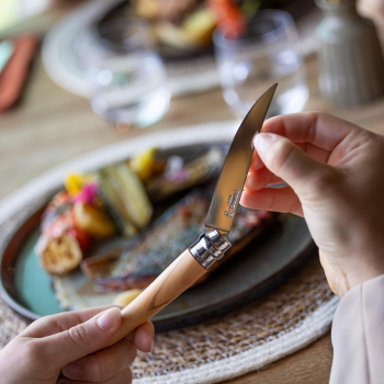 Opinel No.10 Effilé Olivenholz Messer mit Gravur im Etui